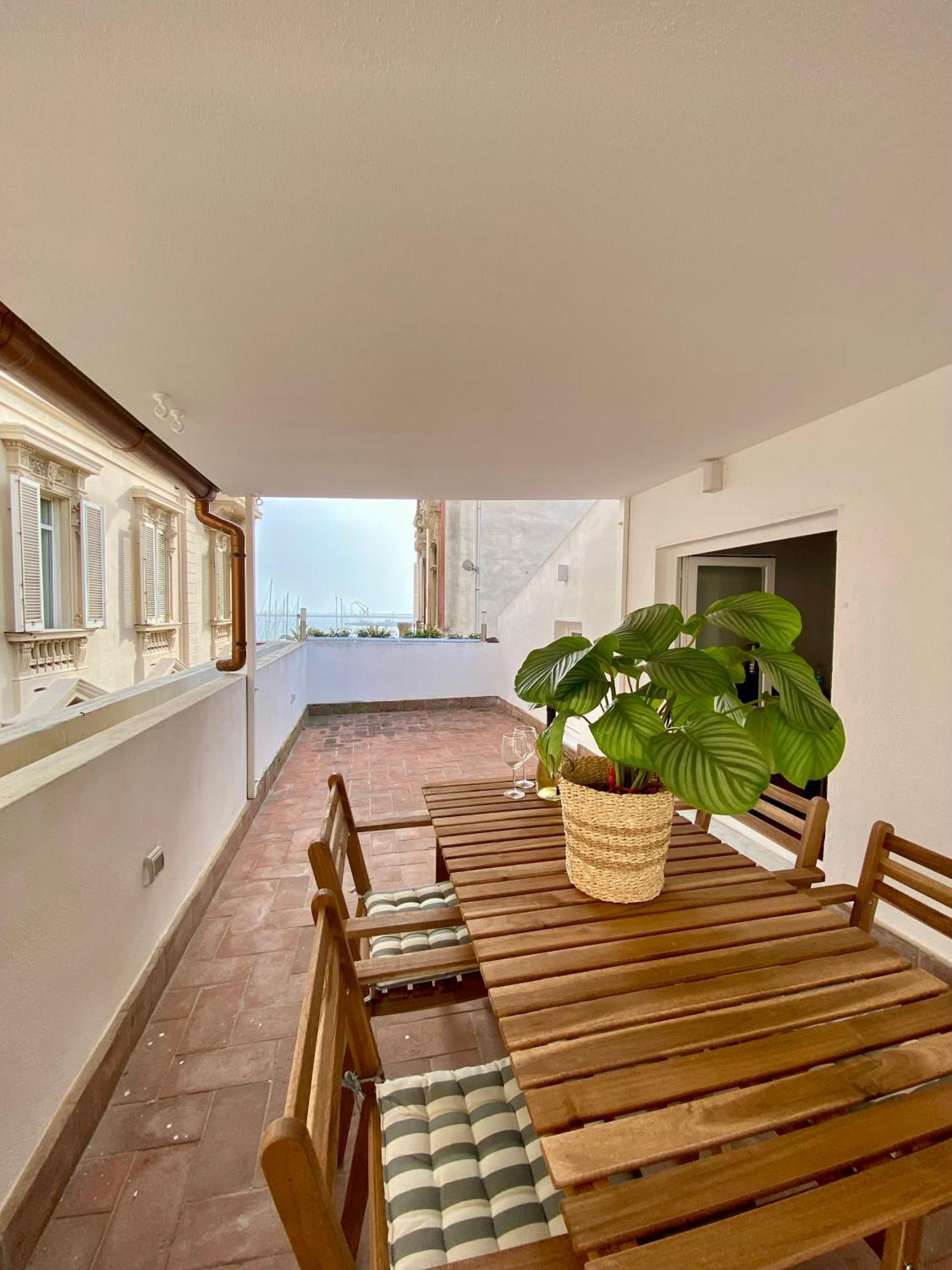 Casa de hóspedes Vicomillesuites *